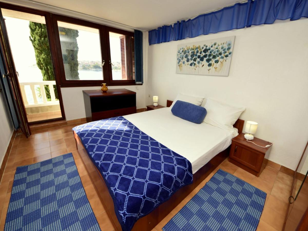 Apartment Tija By Interhome Трогир Екстериор снимка